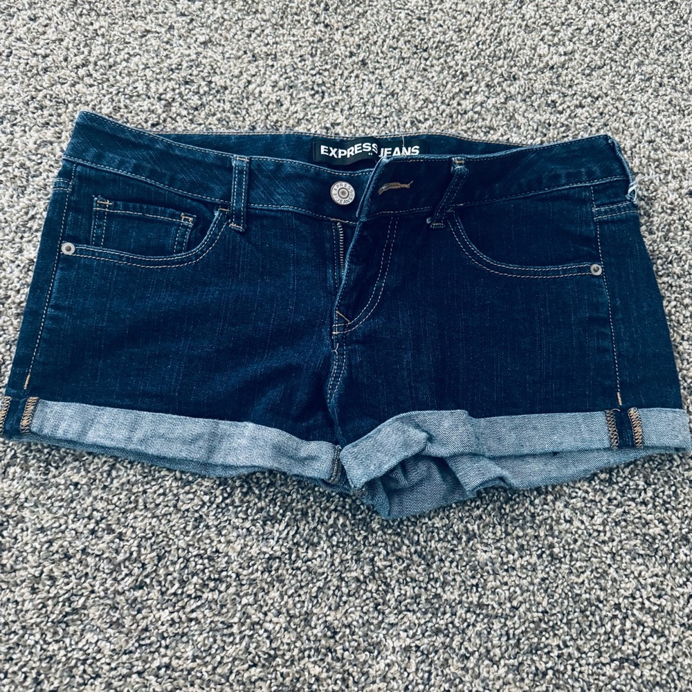 Express shorts